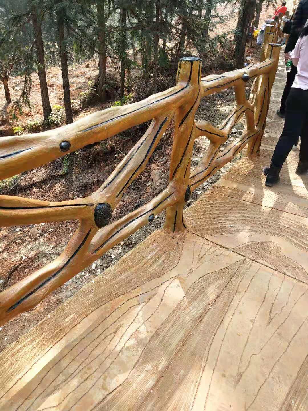 景區枯藤護欄